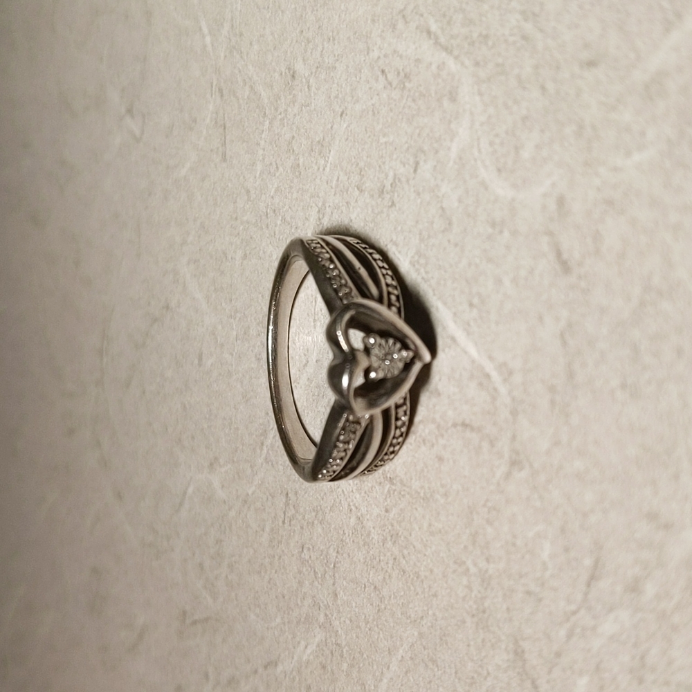 Vintage Sterling Silver and Diamond Ring-size 6 3/4 (6-15)